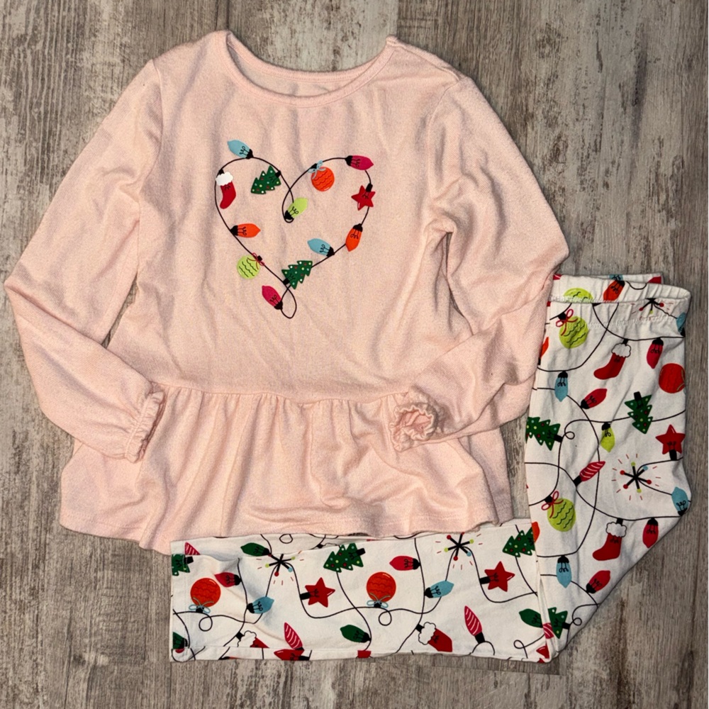 **4 for $15**Kids Festive Print Outfit